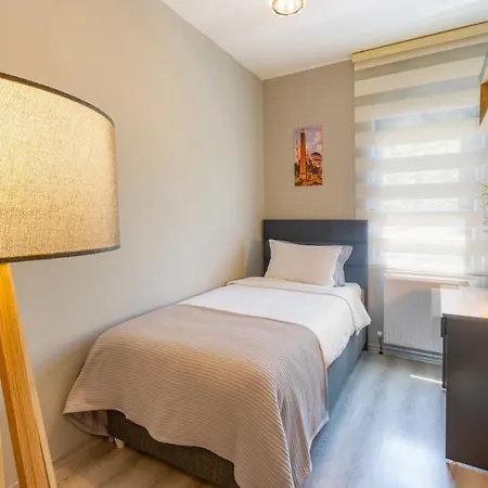 Zal Aparthotel