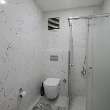 Aparthotel Zal *