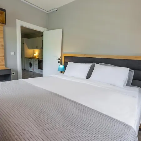 Apart-hotel Zal Trebizonda
